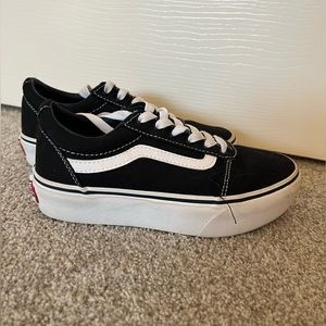 Kids Vans Size 2 Old Skool